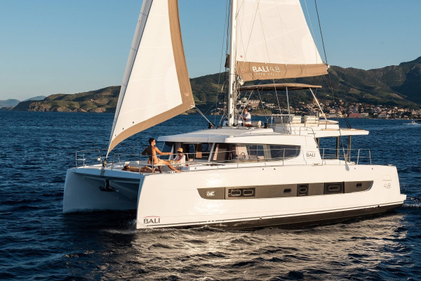 Flotta Bali 4.8 - Silver Dolphin